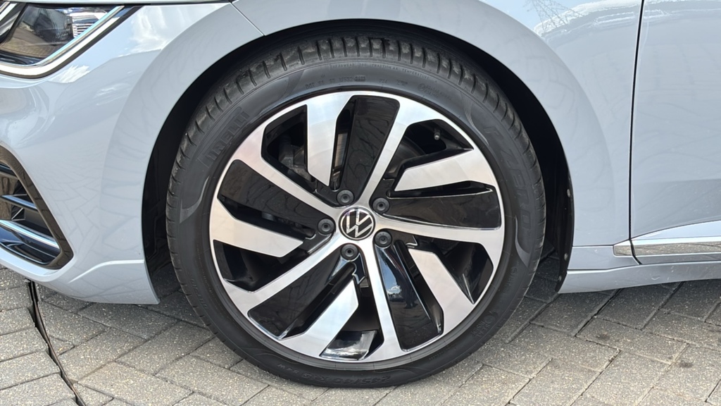 Volkswagen Arteon 2.0 Tdi 200 R-line Dsg 200 Ps Grey #5