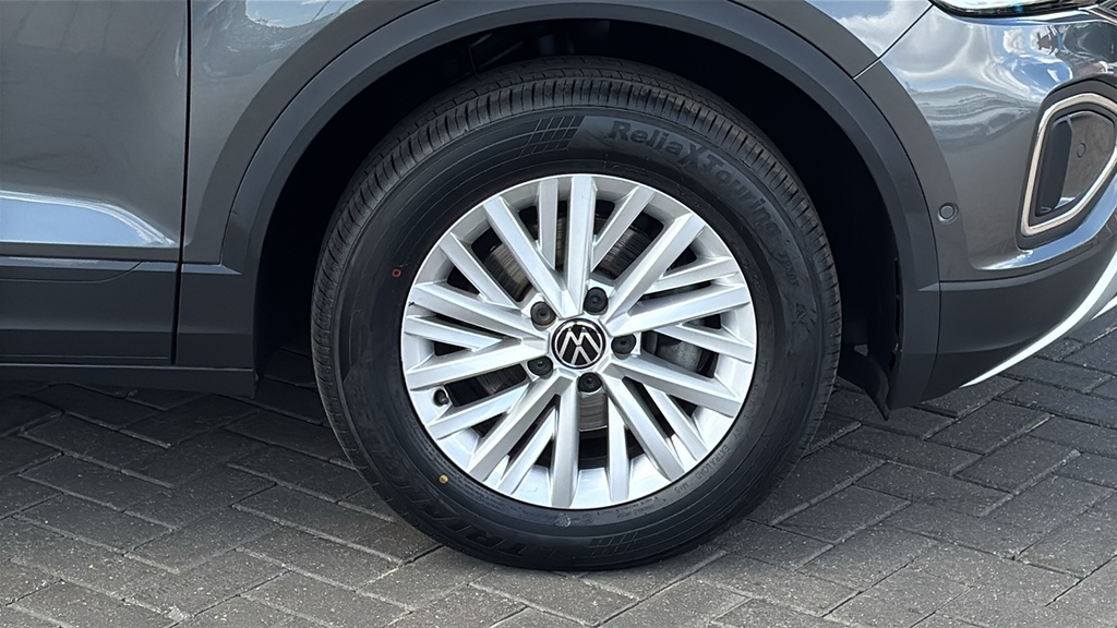 Volkswagen T-Roc 1.5 Tsi Life 150 Ps Grey #5