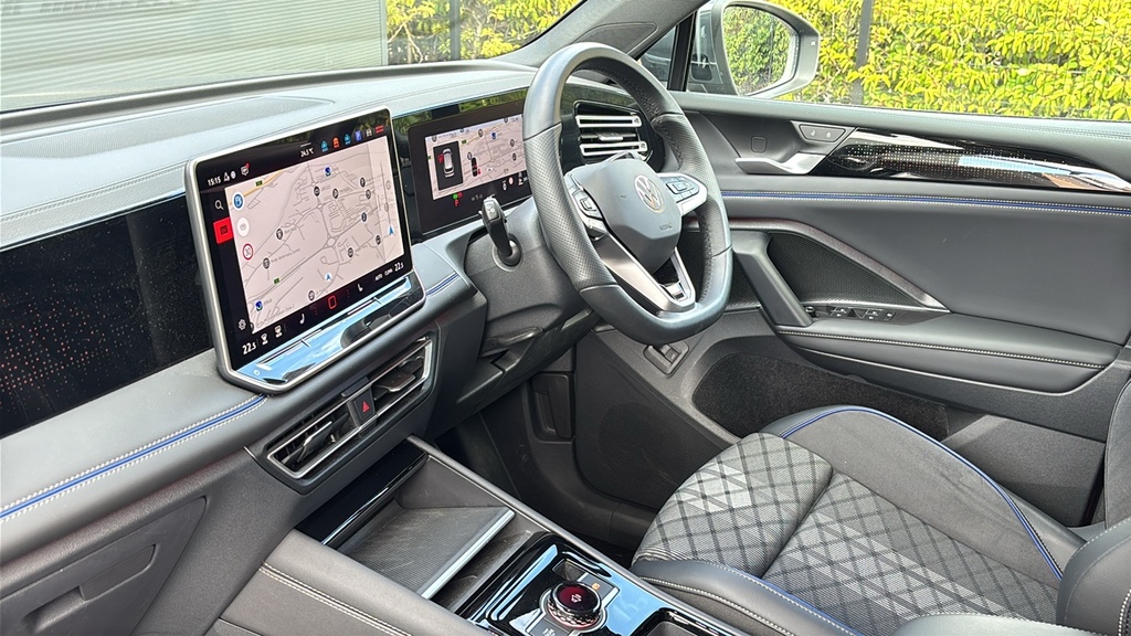 Volkswagen Tiguan 2.0 Tdi R-line Dsg 0 Ps Grey #2