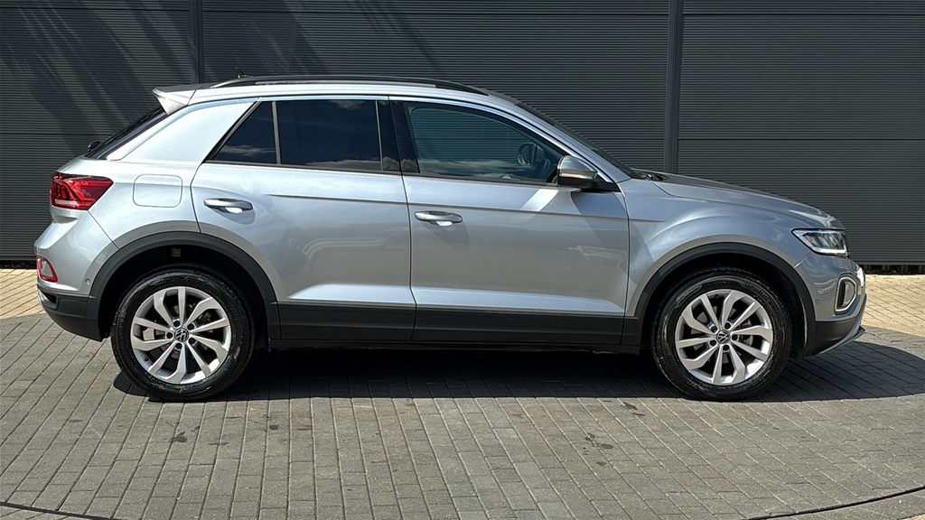 Volkswagen T-Roc 1.5 Tsi Match 150 Ps Silver #4