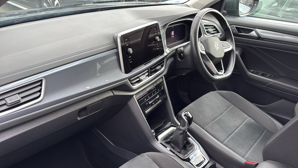 Volkswagen T-Roc 1.5 Tsi Style 150 Ps Grey #2