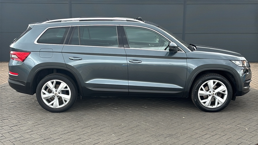 Skoda Kodiaq 1.5 Tsi Edition Dsg 7 Seat 150 Ps Grey #3