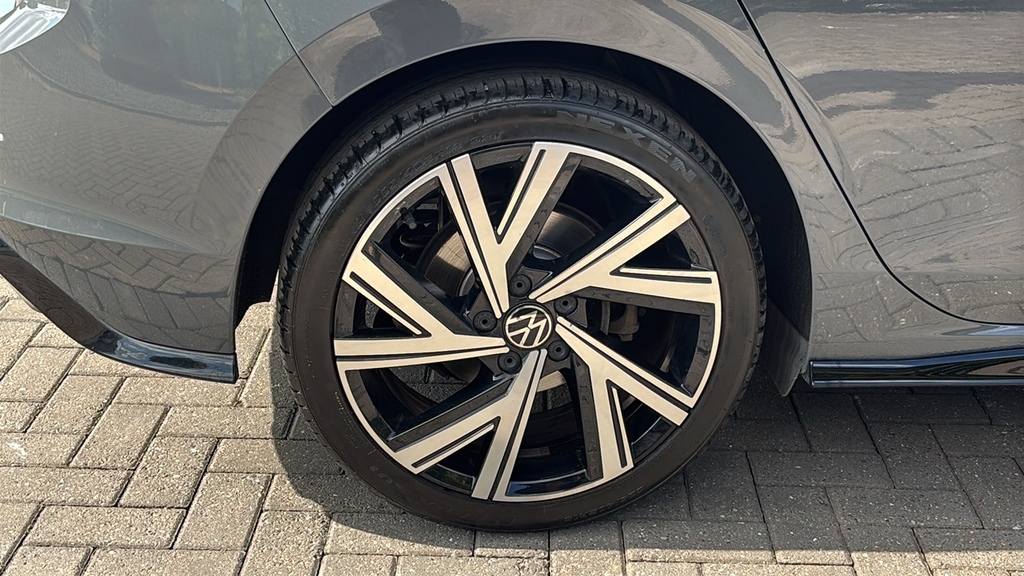 Volkswagen Golf 2.0 Tdi 150 R-line Dsg 150 Ps Grey #5