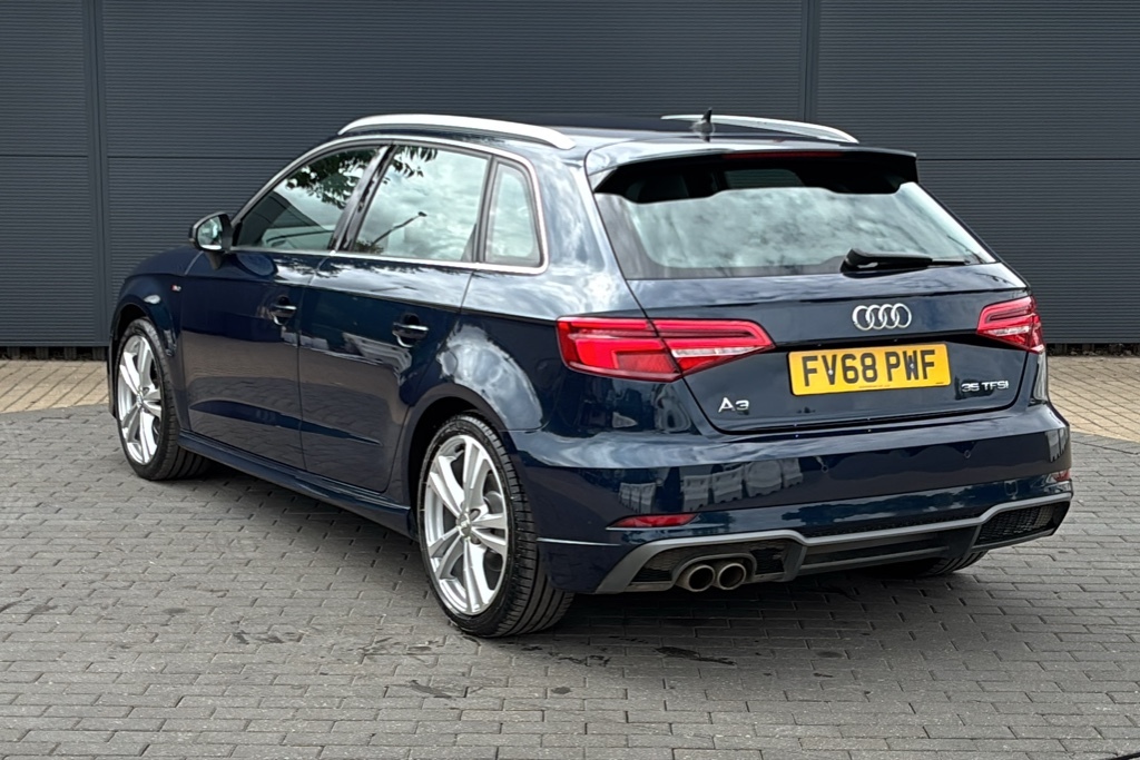 Audi A3 35 Tfsi S Line S Tronic 150 Ps Blue #3