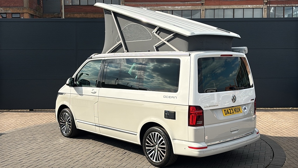 Volkswagen California 2.0 Tdi 600 Tip 3.5T 2 Berth #14