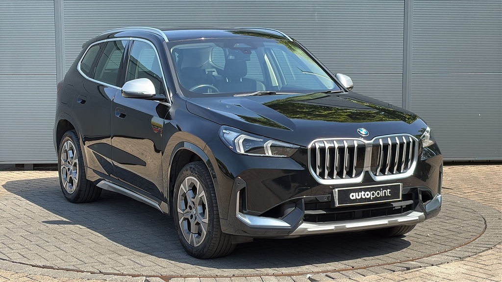BMW X1 Xdrive 23I Mht Xline Premier Step 0 Ps Black