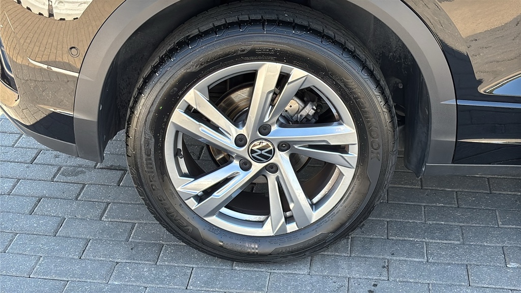 Volkswagen T-Roc 2.0 Tdi 150 Evo R-line Dsg 150 Ps Black #5