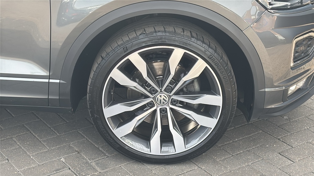 Volkswagen T-Roc 1.5 Tsi Evo R-line Dsg 150 Ps Grey #5