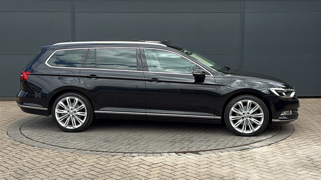 Volkswagen Passat 2.0 Tdi Gt Dsg 0 Ps Black #4
