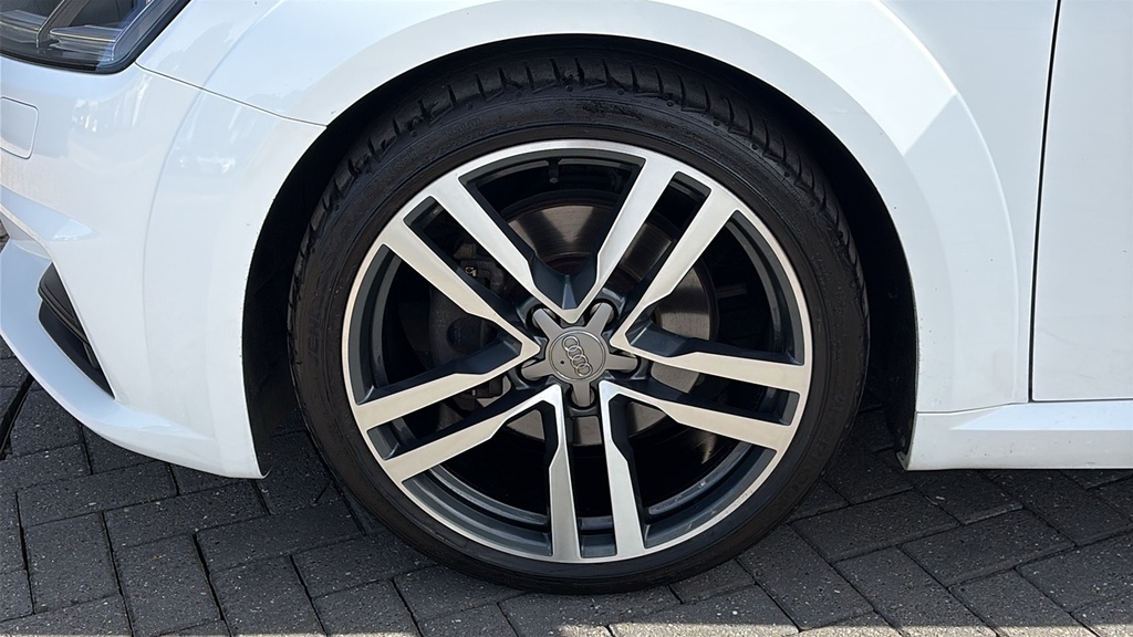 Audi TT 1.8T Fsi S Line 180 Ps White #5