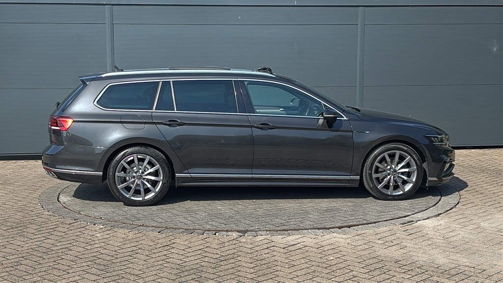 Volkswagen Passat 2.0 Tdi Evo Scr R-line Dsg 150 Ps Grey #4