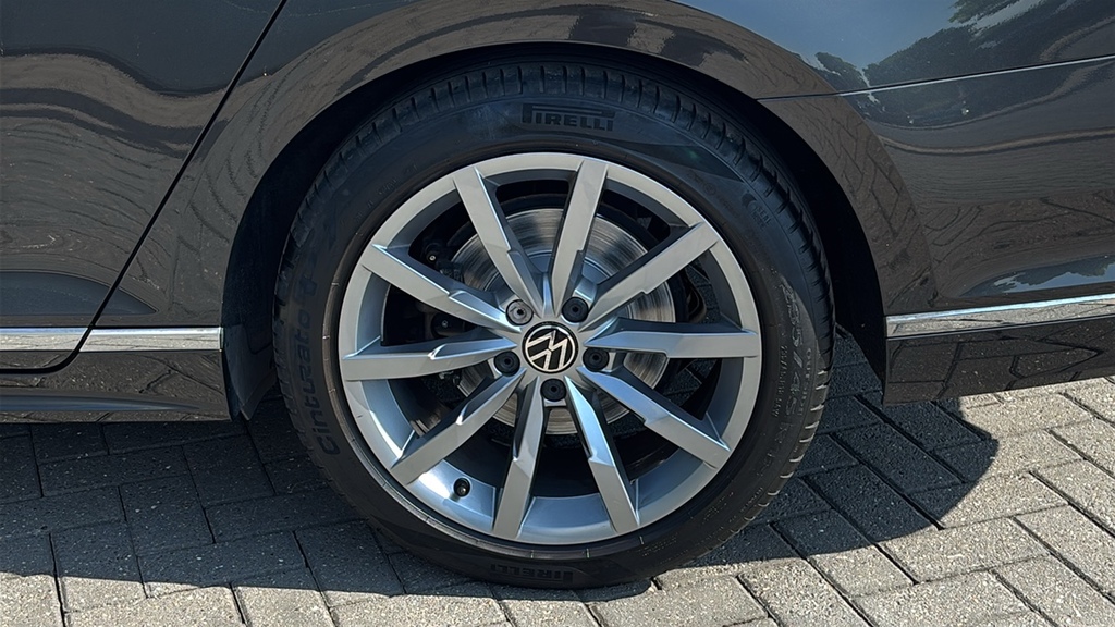Volkswagen Passat 2.0 Tdi Evo Scr R-line Dsg 150 Ps Grey #5
