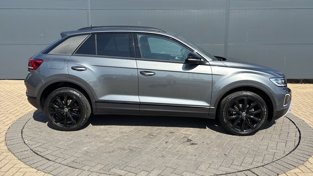Volkswagen T-Roc 1.5 Tsi Style Dsg 150 Ps Grey #4
