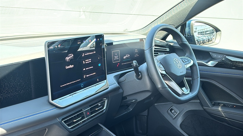 Volkswagen Tiguan 1.5 Tsi 272 Ehybrid R-line Dsg 272 Ps Blue #2