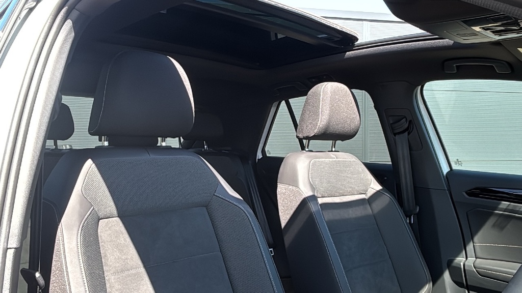 Volkswagen T-Roc 1.5 Tsi Match Suv Euro 6 Ss Silver #11