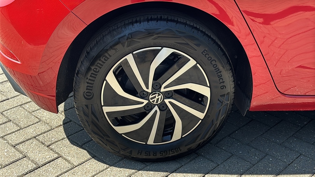 Volkswagen Polo 1.0 Tsi Life Dsg 95 Ps Red #5