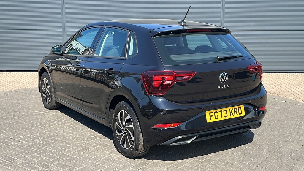 Volkswagen Polo 1.0 Tsi Life 95 Ps Black #3