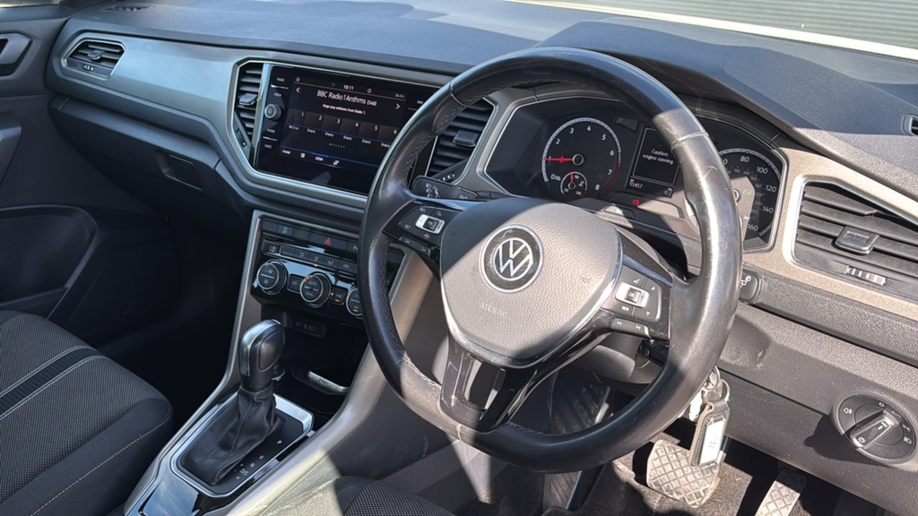 Volkswagen T-Roc 1.5 Tsi Evo Se Dsg 150 Ps White #6