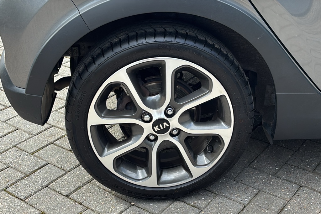 Kia Picanto 1.0 X-line S 0 Ps Grey #5