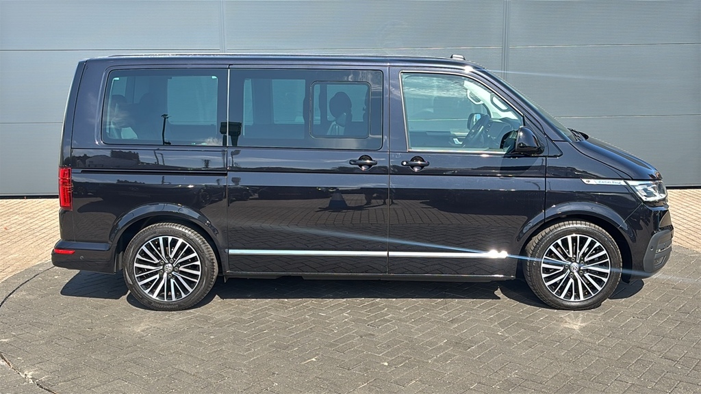 Volkswagen Caravelle 2.0 Tdi Executive 204 Dsg 204 Ps Black #4