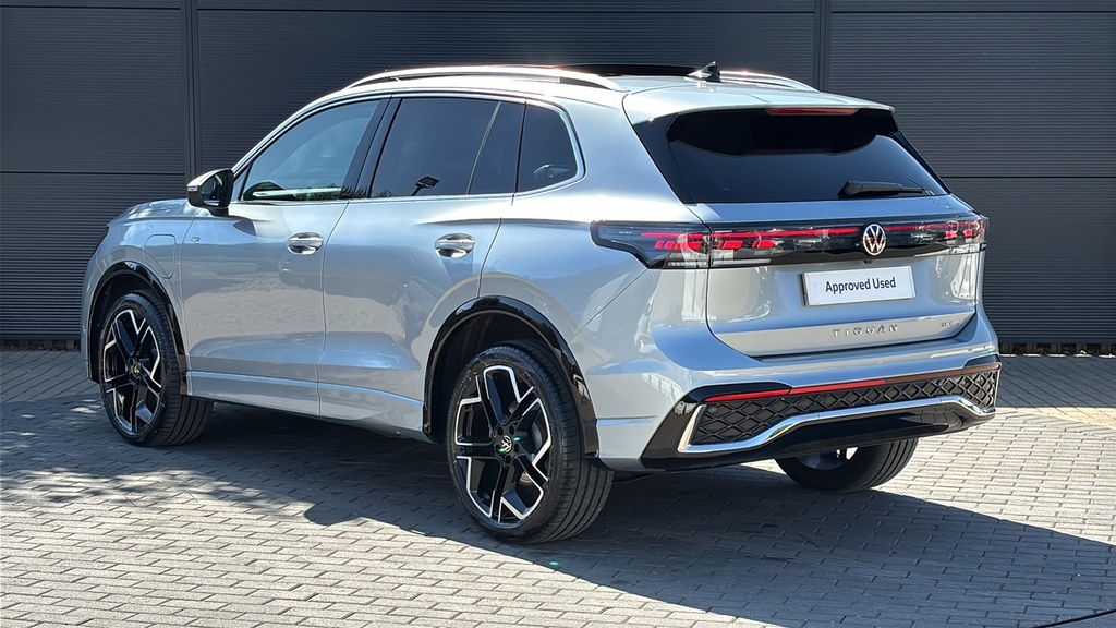 Volkswagen Tiguan 1.5 Tsi 272 Ehybrid R-line Dsg 272 Ps Silver #3