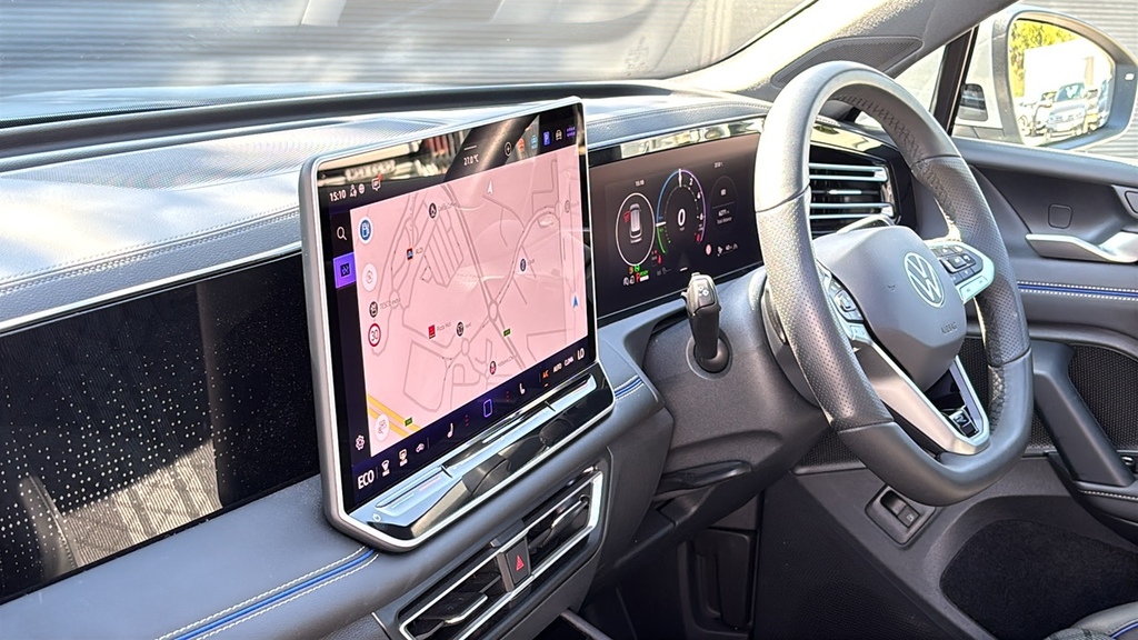 Volkswagen Tiguan 1.5 Tsi 272 Ehybrid R-line Dsg 272 Ps Silver #2