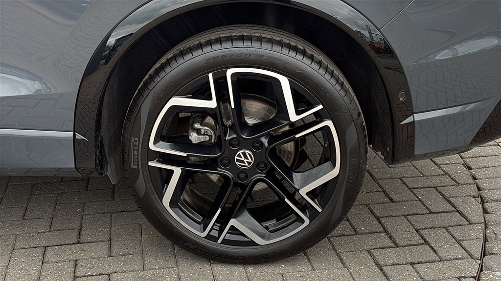 Volkswagen Tiguan 2.0 Tdi R-line Dsg 150 Ps Grey #5
