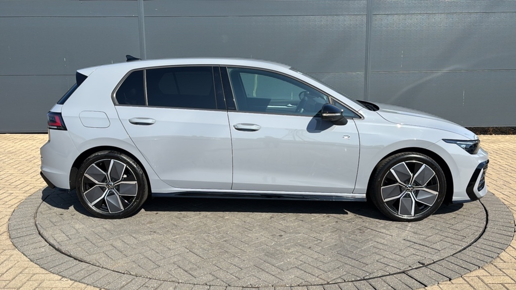 Volkswagen Golf 1.5 Etsi 150 Black Edition Dsg 150 Ps Grey #4