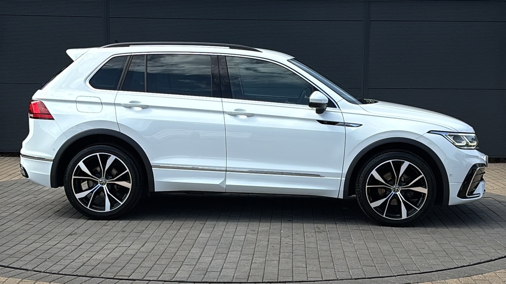 Volkswagen Tiguan 1.5 Tsi 150 R-line Dsg 150 Ps White #4