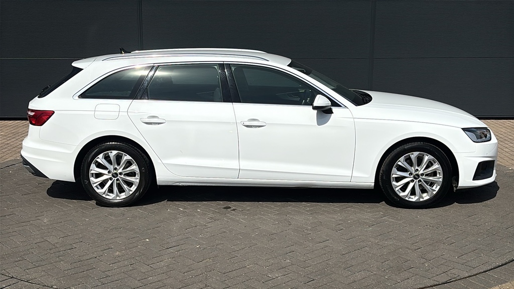 Audi A4 35 Tdi Technik S Tronic 0 Ps White #4