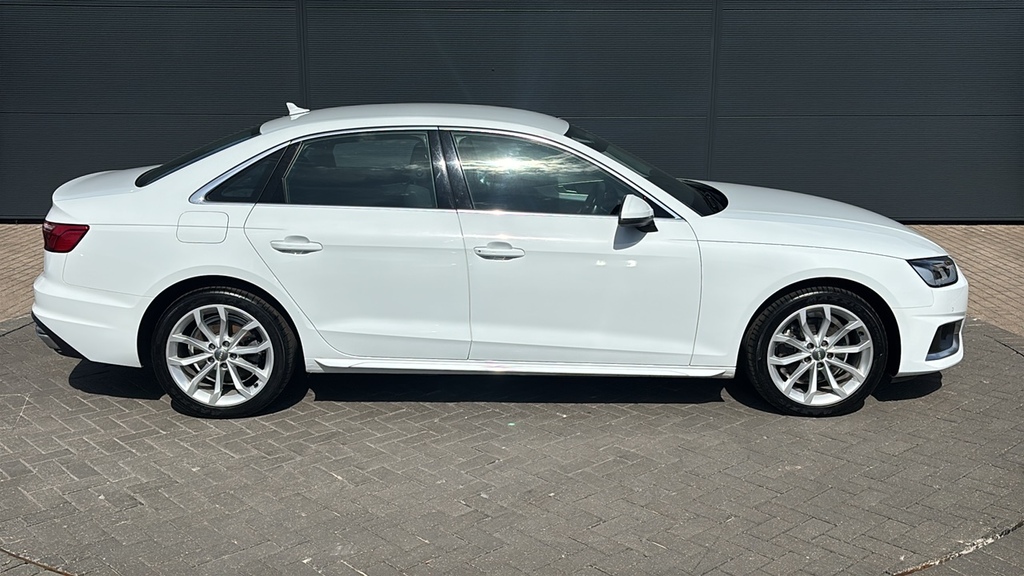 Audi A4 35 Tdi Sport S Tronic 0 Ps White #4