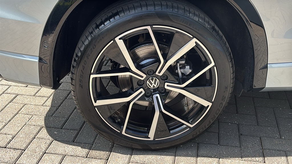 Volkswagen Tiguan 1.5 Tsi 272 Ehybrid R-line Dsg 272 Ps Silver #5