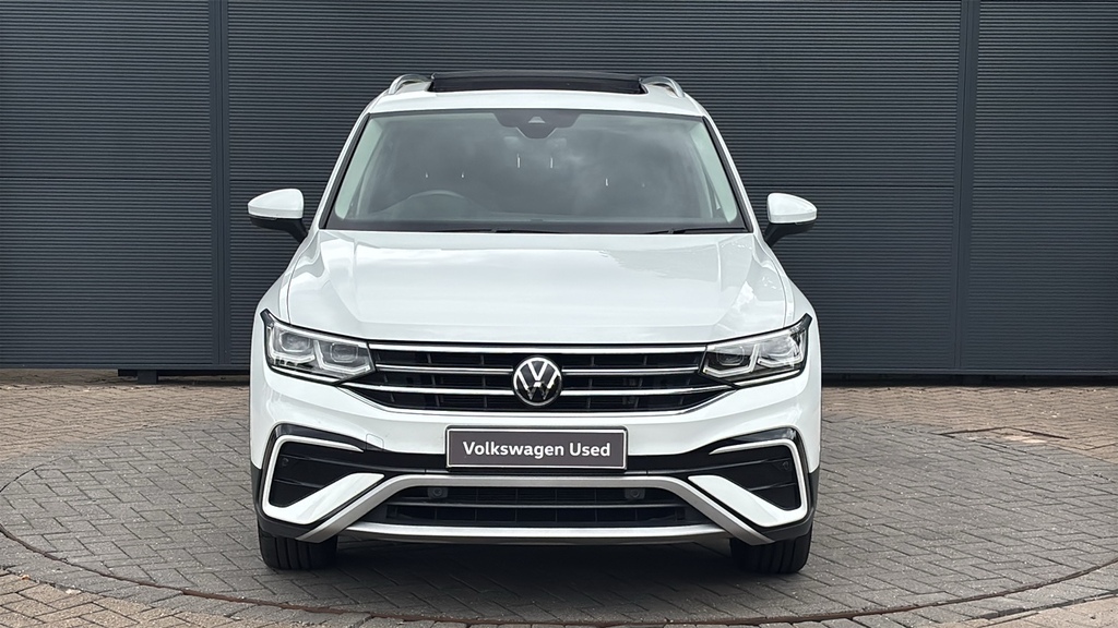 Volkswagen Tiguan Allspace 1.5 Tsi Elegance Dsg 0 Ps White #6