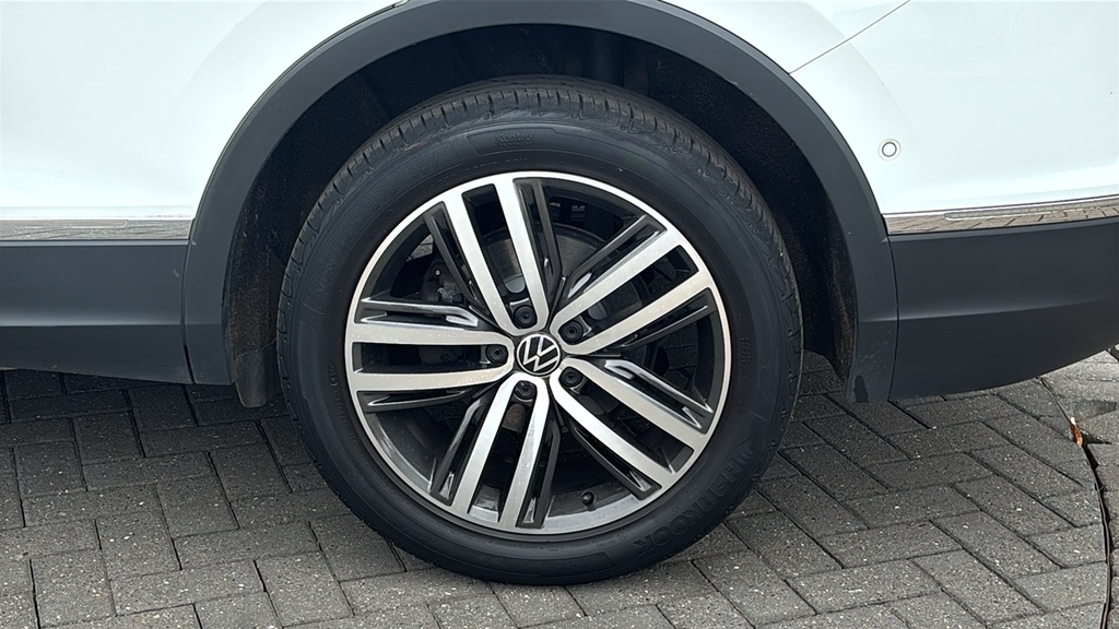 Volkswagen Tiguan Allspace 1.5 Tsi Elegance Dsg 0 Ps White #5