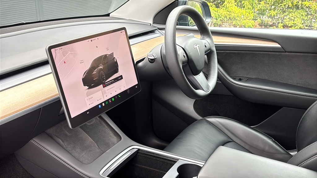 Tesla Model Y Long Range Awd 384 Ps BK72ULT Black #2