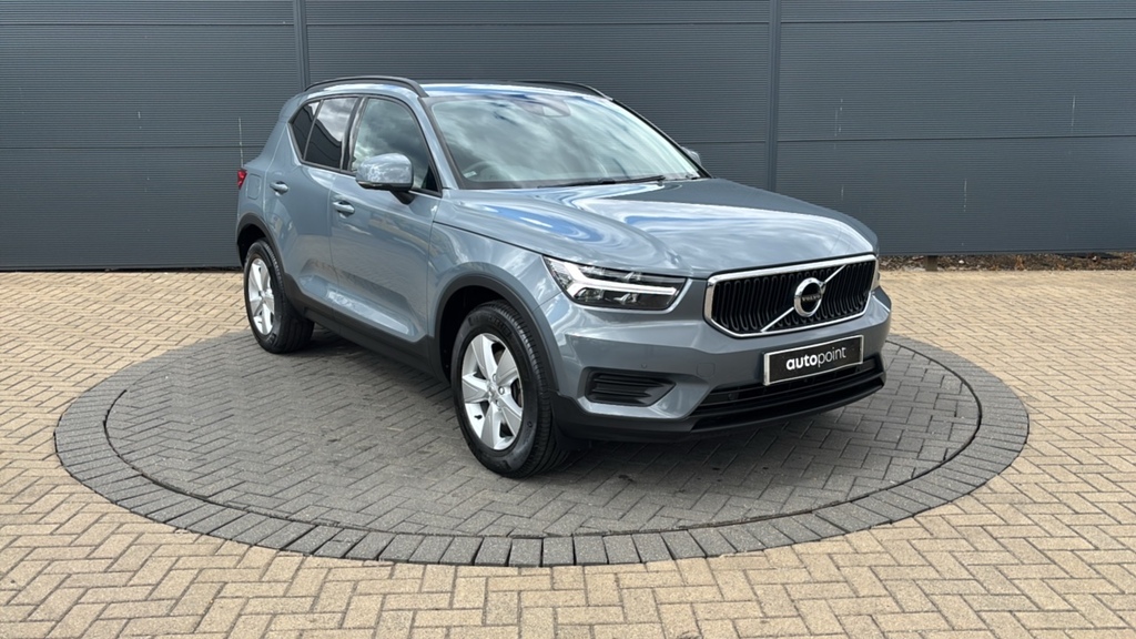 Volvo XC40 1.5 T2 Momentum Core 129 Ps Grey