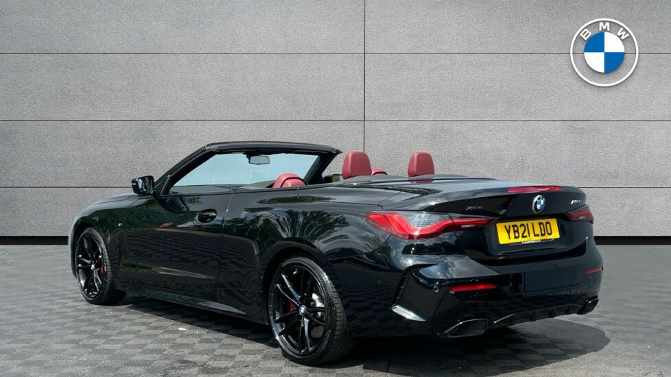 BMW 4 Series M440i Xdrive Convertible YB21LDO Black #4