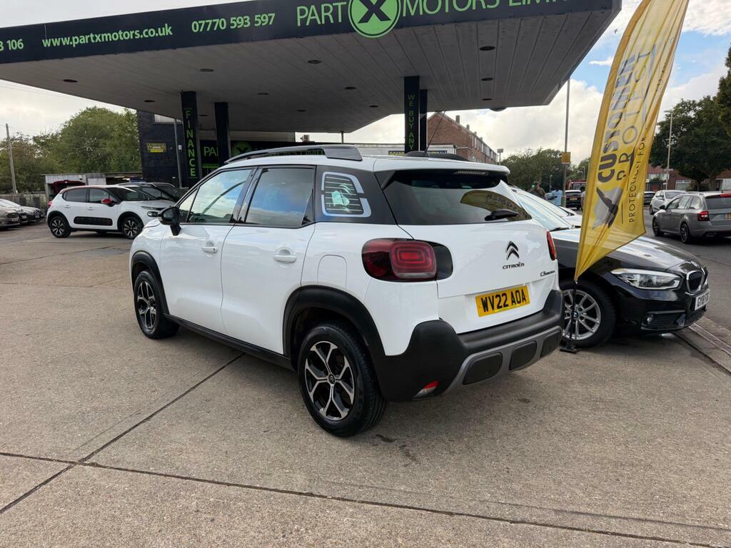 Citroen C3 Aircross 1.2 Puretech Shine Euro 6 S S White #2