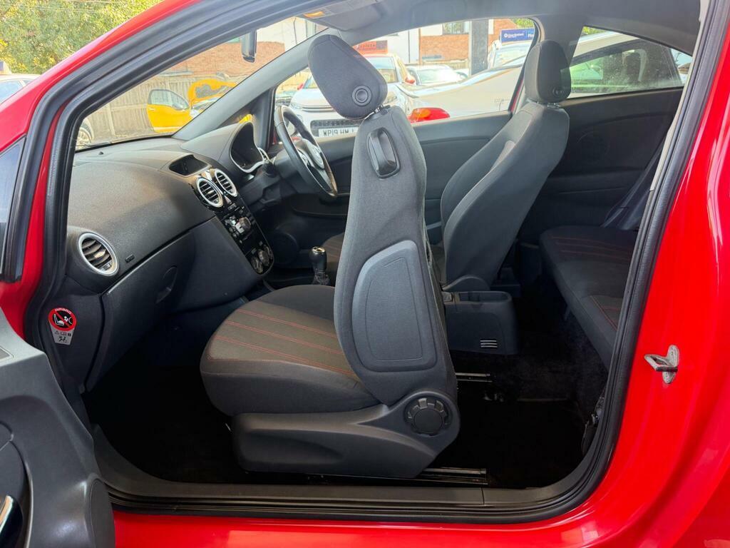 Vauxhall Corsa 1.2 16V Energy Hatchback Euro 5 Green #20