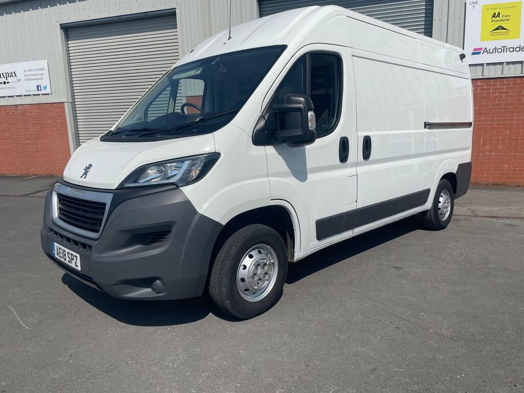 Peugeot Boxer 2.0 Bluehdi 335 Professional L2 H2 Euro 6 White #2