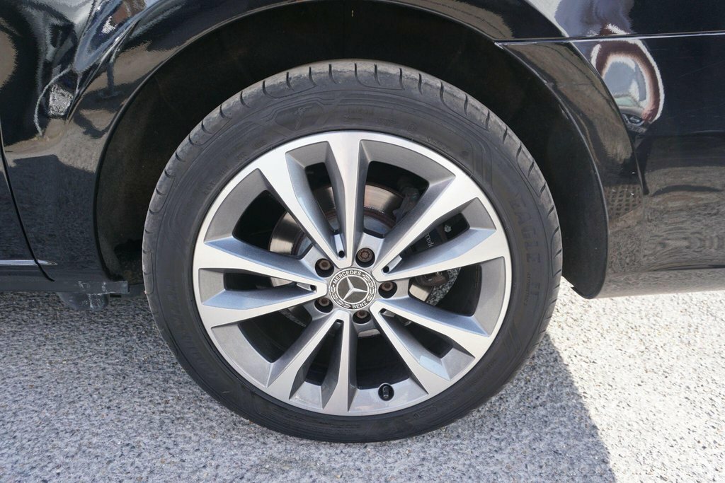 Mercedes-Benz V Class V220 D Sport Long Grey #32