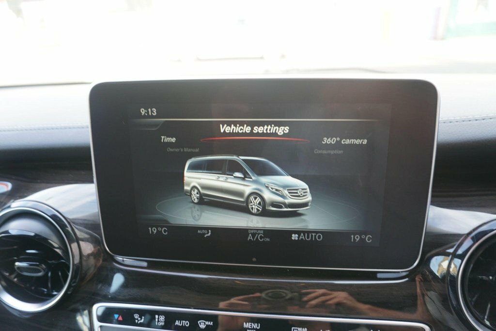 Mercedes-Benz V Class V220 D Sport Long Grey #40