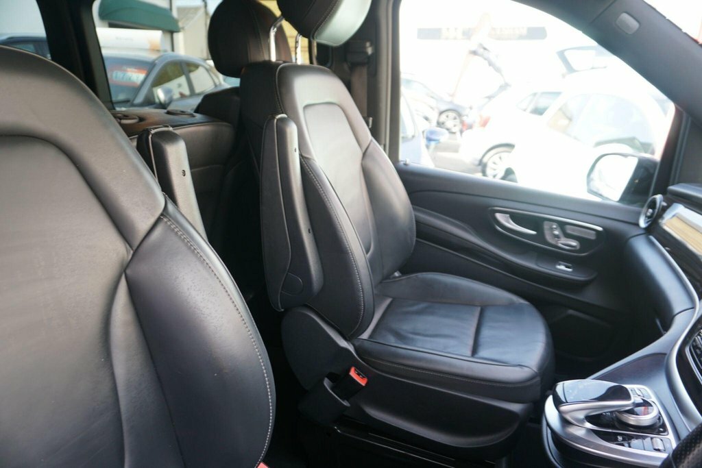 Mercedes-Benz V Class V220 D Sport Long Grey #17