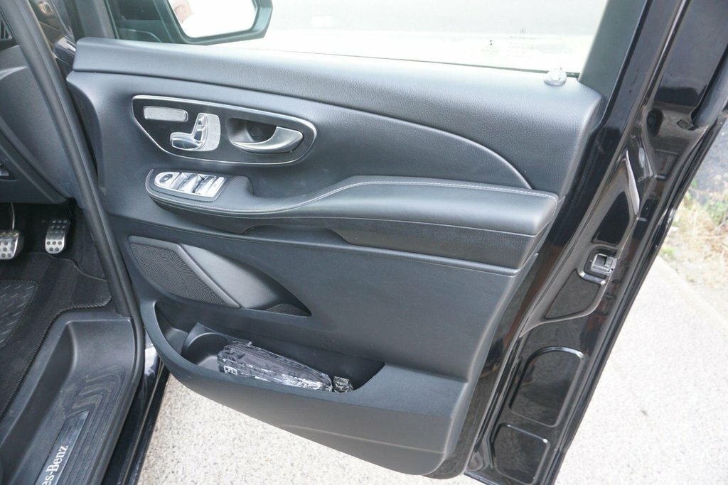 Mercedes-Benz V Class V220 D Sport Long Grey #26