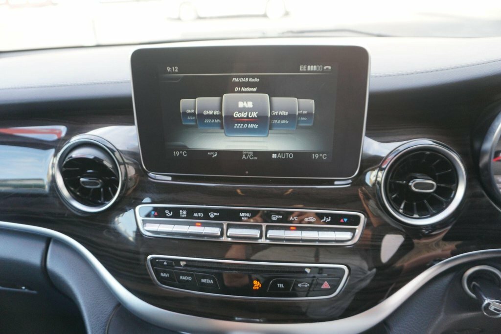 Mercedes-Benz V Class V220 D Sport Long Grey #34