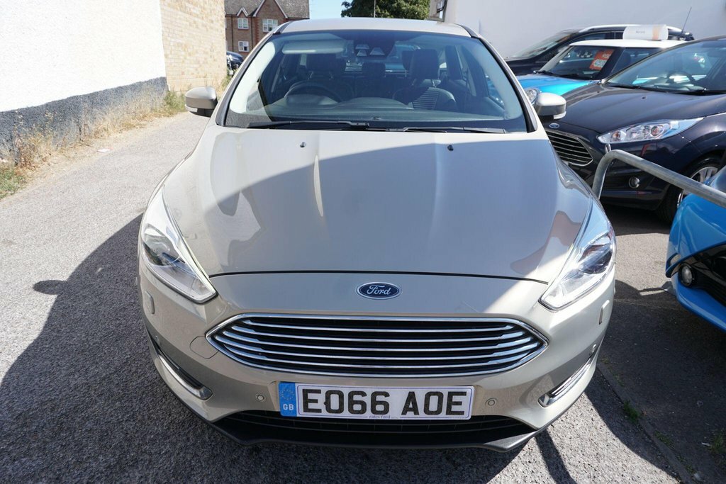 Ford Focus 1.0T Ecoboost Titanium X Euro 6 Ss Silver #4