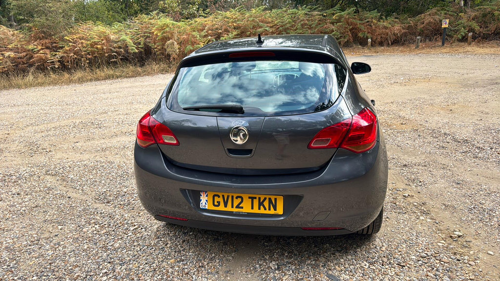 Vauxhall Astra Estate 1.6 16V Exclusiv Sports Tourer Euro 5 Grey #10