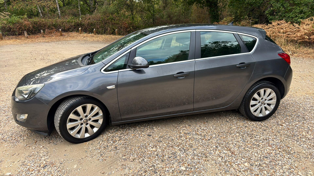 Vauxhall Astra Estate 1.6 16V Exclusiv Sports Tourer Euro 5 Grey #6