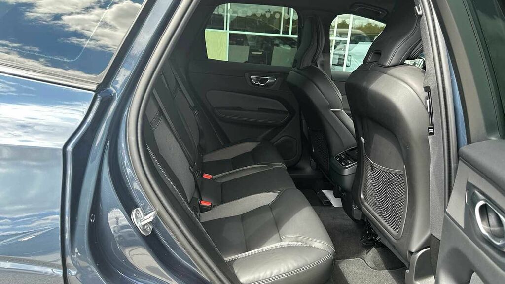 Volvo XC60 Plus, B5 Awd Mild Hybrid, Dark YY23WEP Blue #6