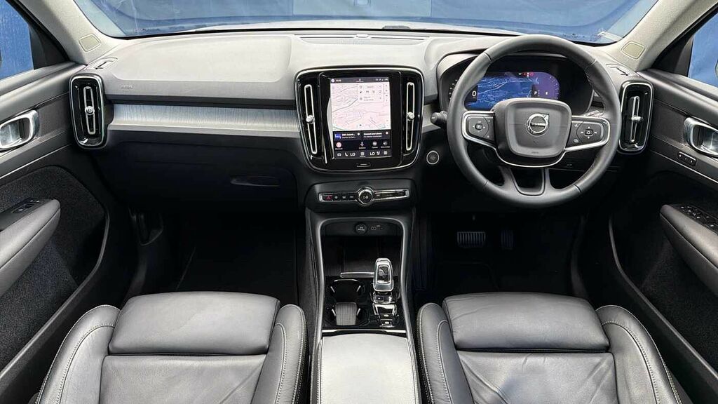 Volvo XC40 B4 194Bhp Plus Dark Awd Mild Hybrid - Rear Came CK23EZC Silver #5